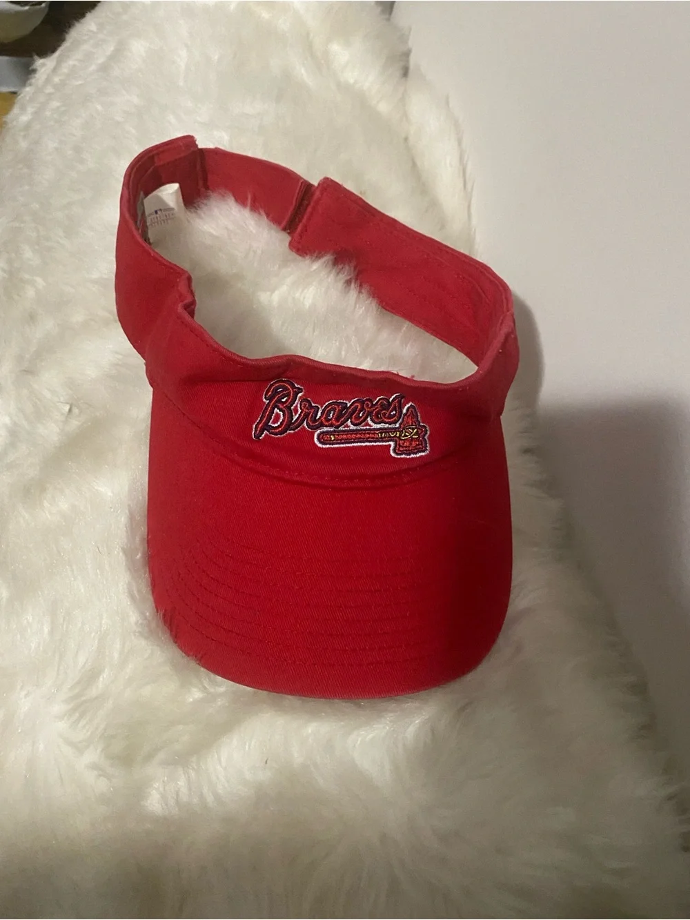 Nike Red Braves Kids Visor